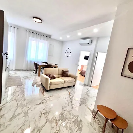 Apartament Harme's House Dieci