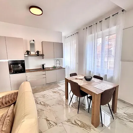 Harme's House Dieci Апартаменты Турин